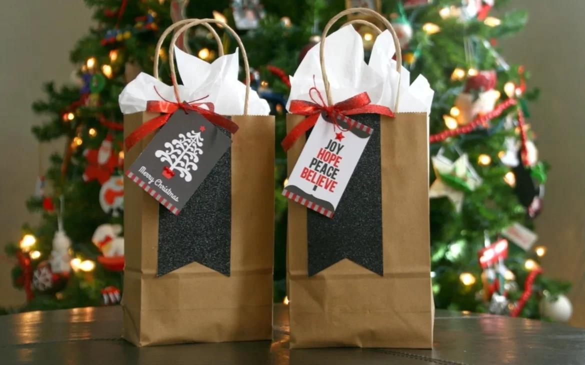 Christmas gift bag ideas