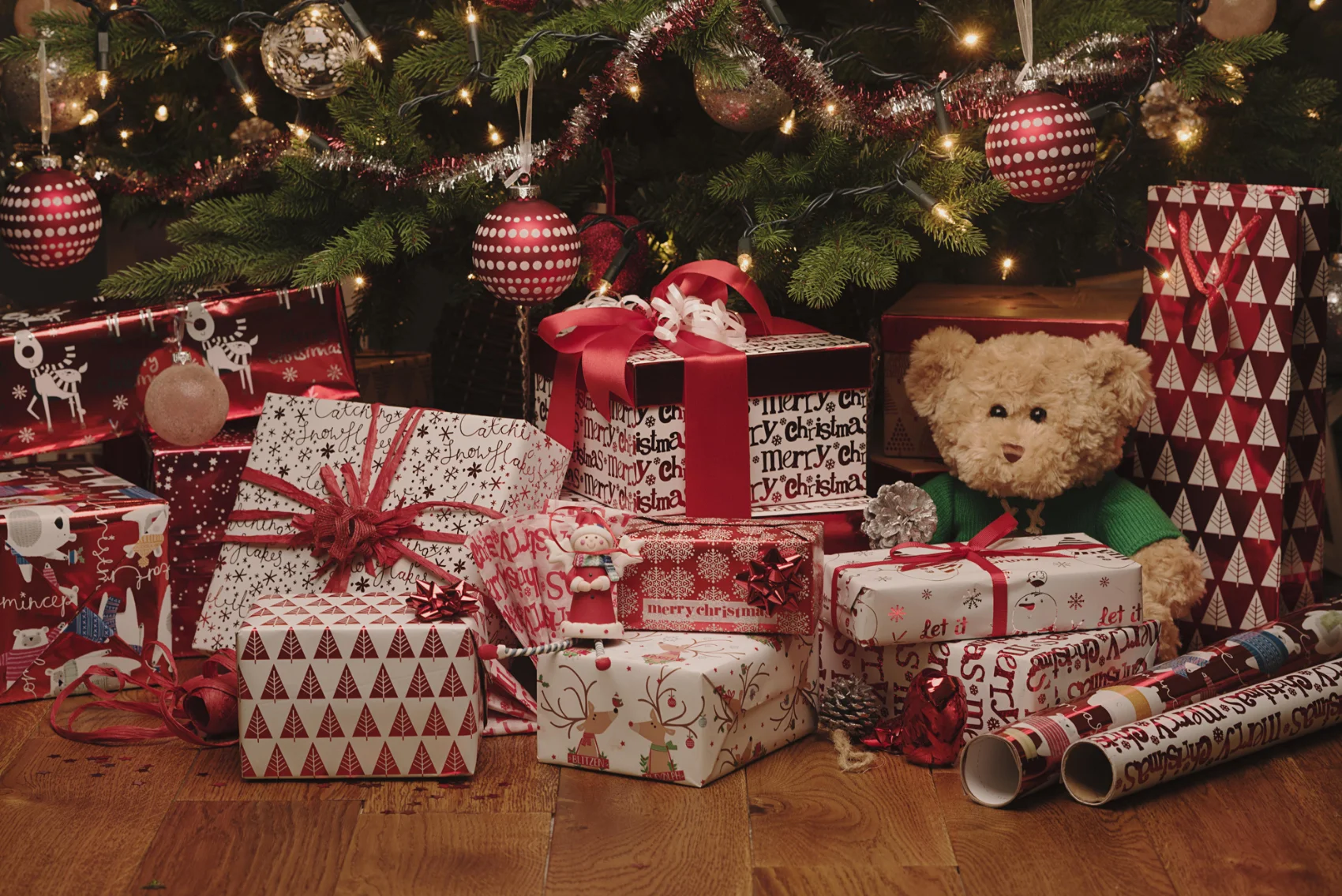 Unwrapping the Tradition of Gift Wrapping